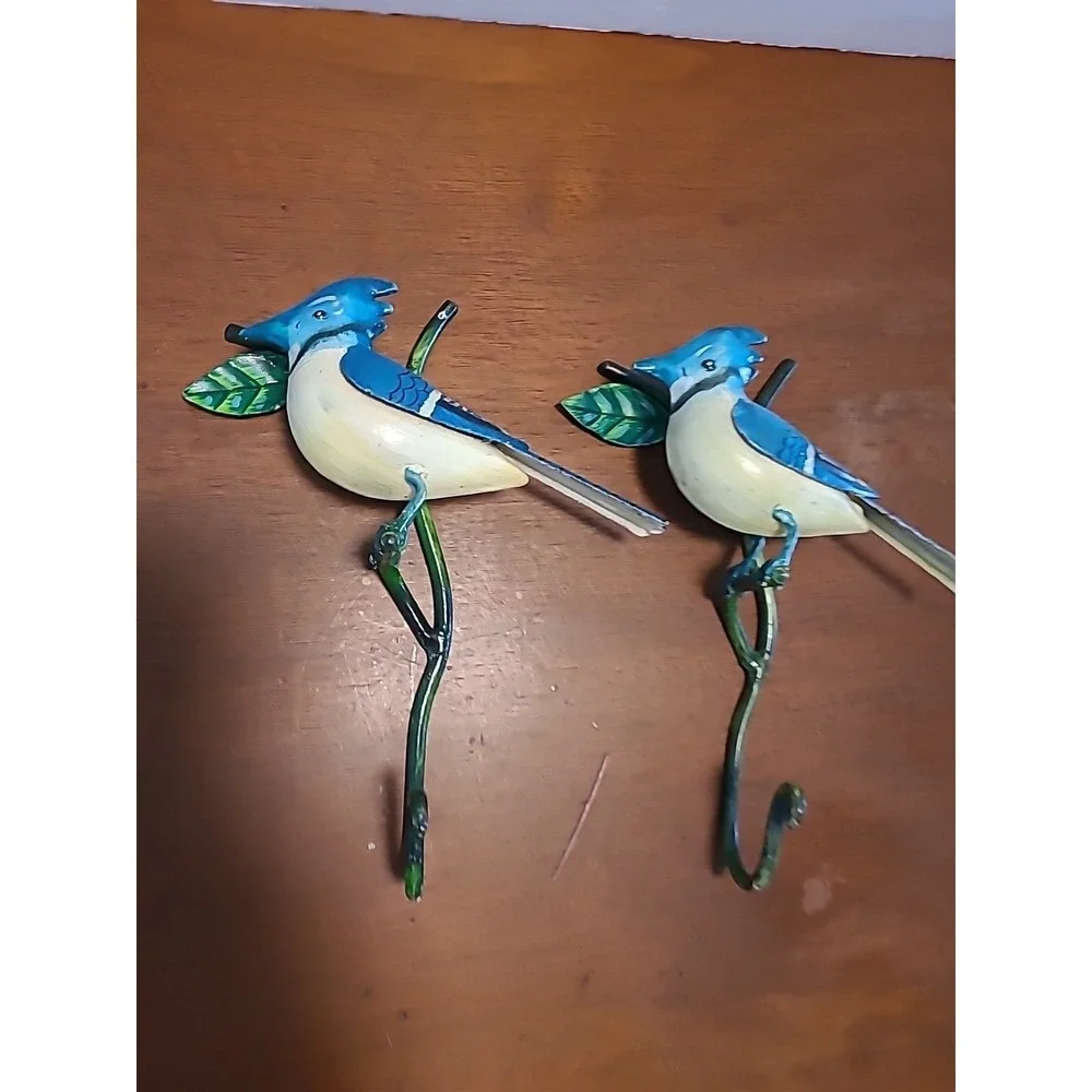 Two Metal Painted Bluejay Birds‎ Wall Hooks On Green Branch 8.5